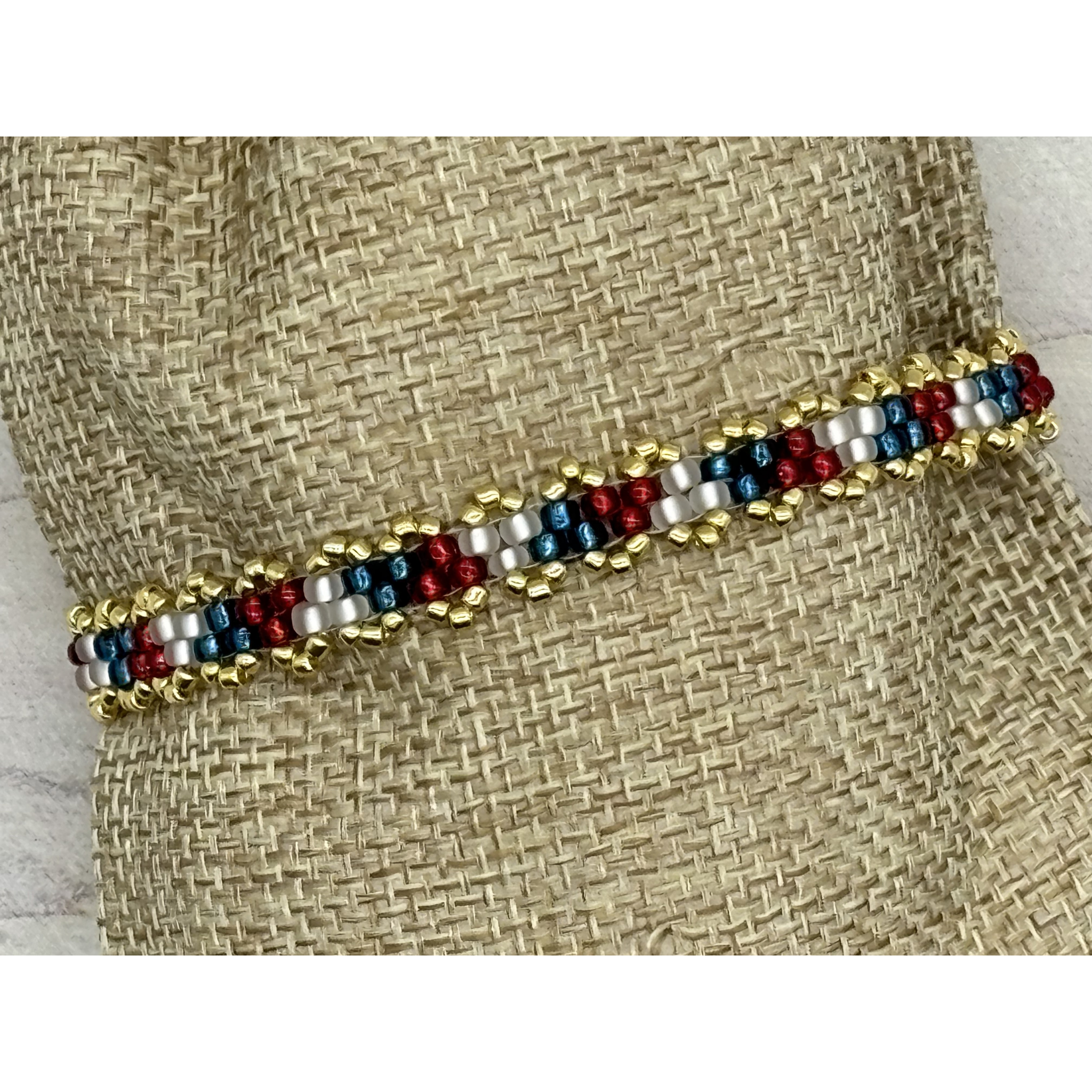 Patriot Gold - Peyote Picot Bracelet